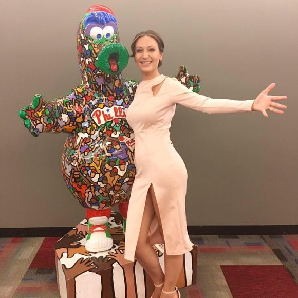 Meet your Posher, Melissa - Picture 1 of 1